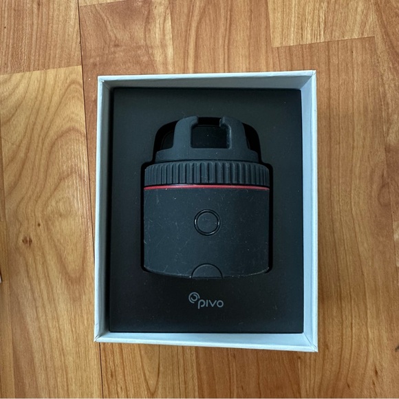 Pivo Pod Red Remote Bundle - Picture 2 of 3